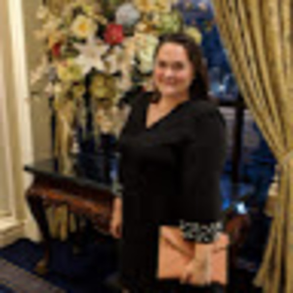 christinagre690